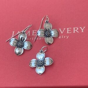 James Avery Polished Silver dogwood Flower Charm earrings set